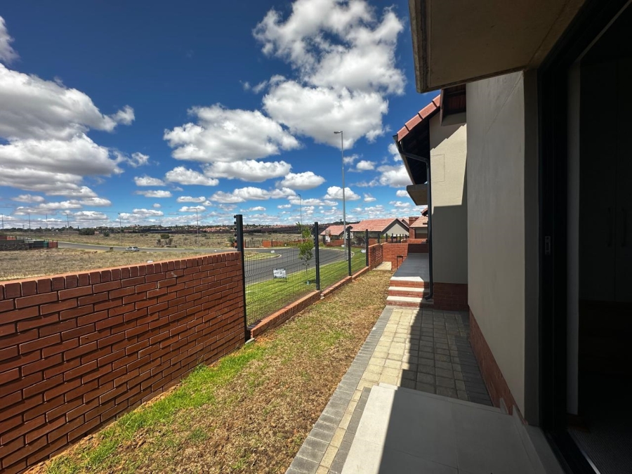 2 Bedroom Property for Sale in Wild Olive Estate Free State